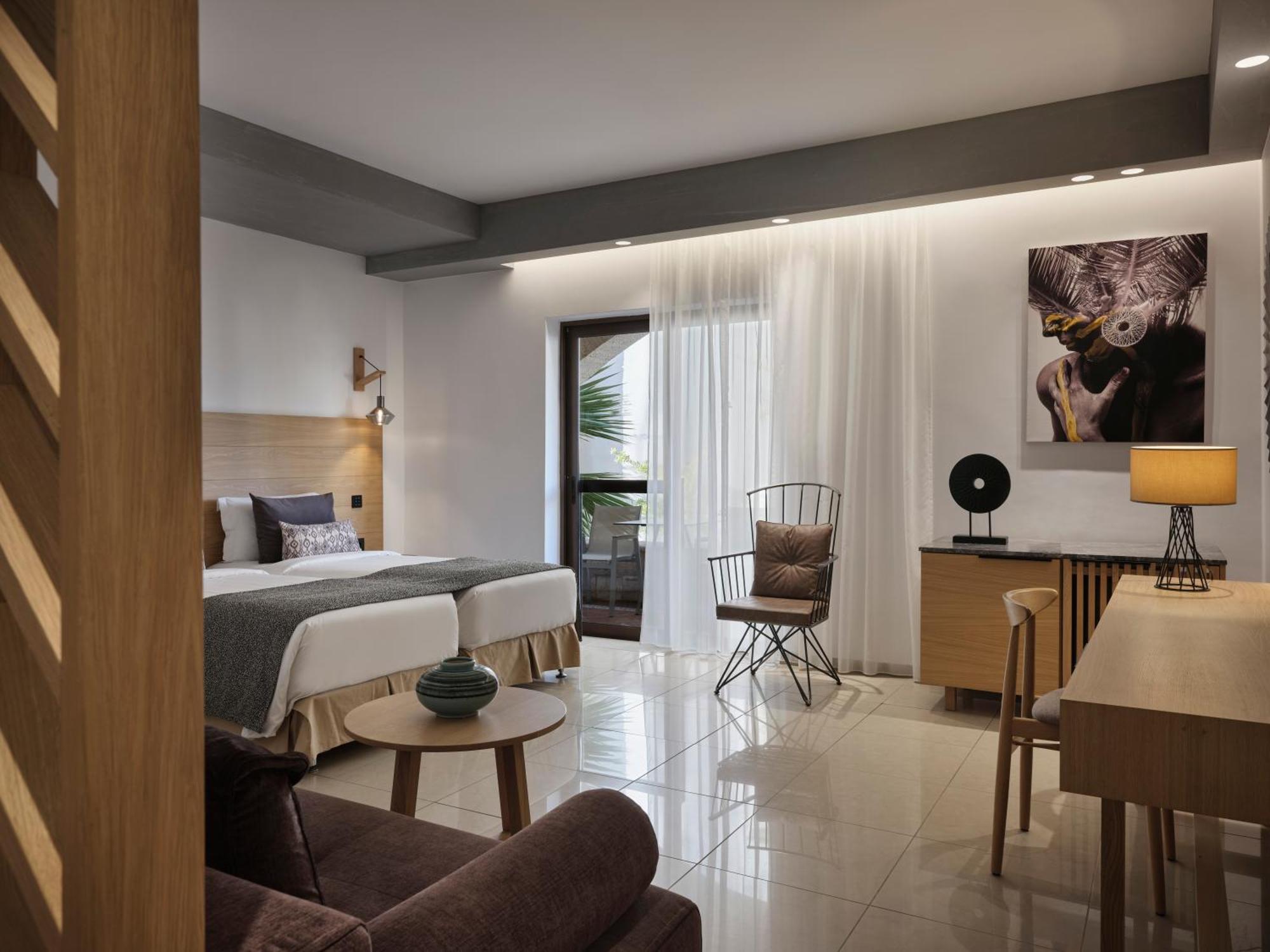 Atlantica Caldera Palace 5*
