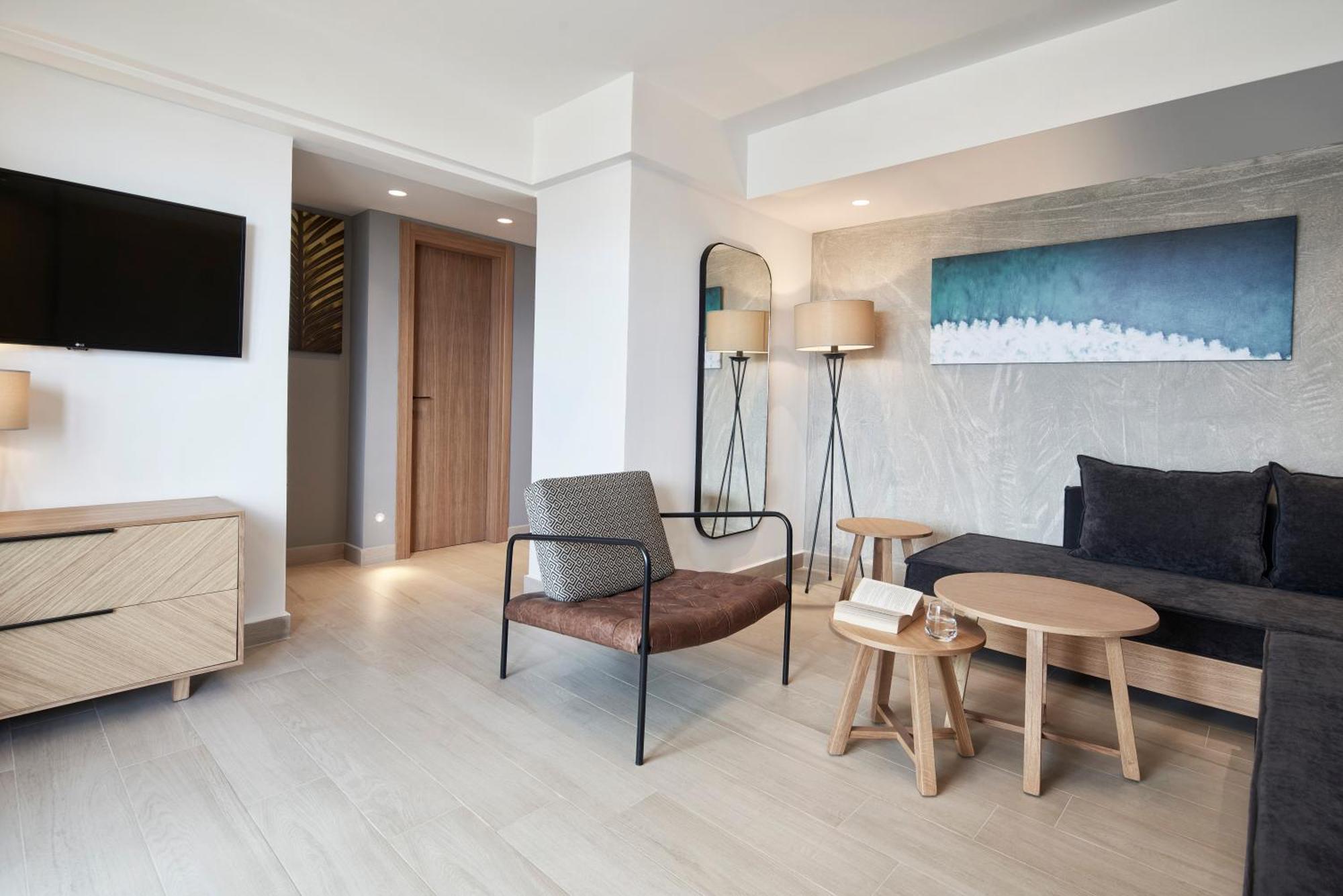 Atlantica Caldera Palace Курортный комплекс 5*